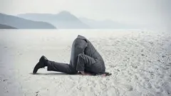 Mier za každú cenu: psychológ vysvetlil, prečo vyhýbanie sa konfliktom ničí zvnútra