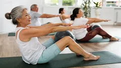 Po šesťdesiatke môže byť telo silnejšie: len 3 cvičenia zmenia držanie tela a rovnováhu